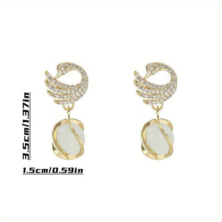 Adelina | Elegant Hanging Earrings with Classic and Sophisticated Design