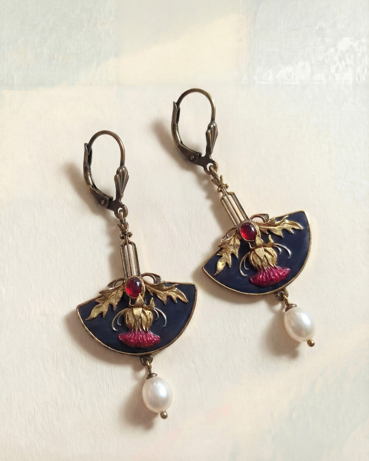 Salvira Dangle Earrings