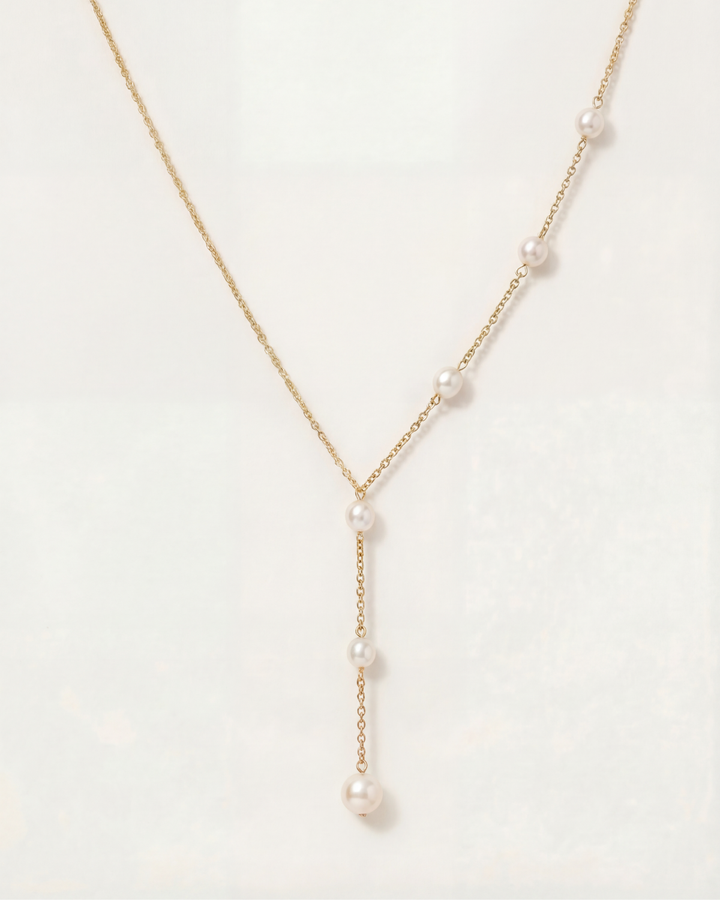 Soraya Pendant Necklace