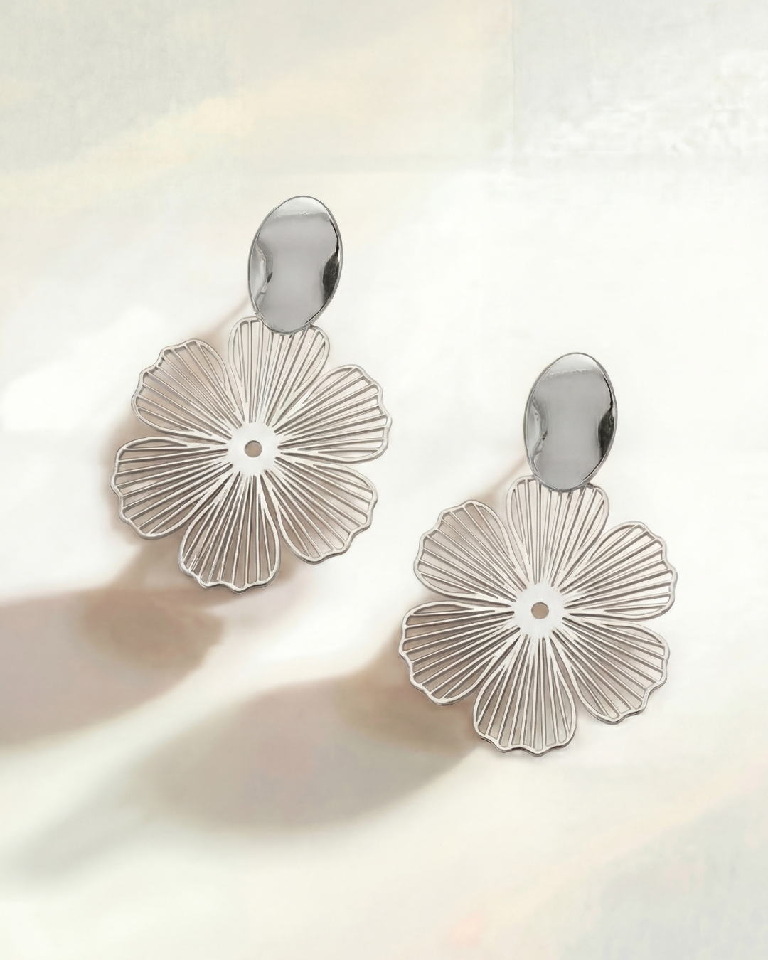 Fiore Non-Pierced Clip-On Earrings