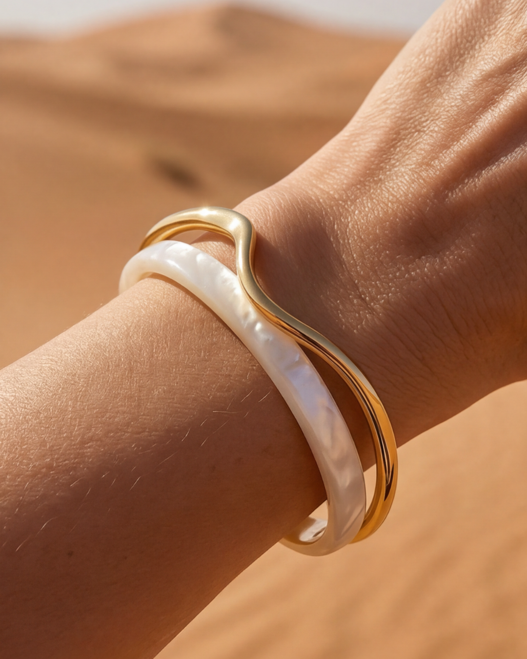 Elegant Suri Bracelet