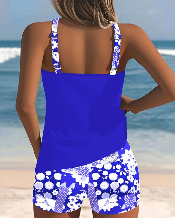 Velora | Elegant Swimsuit Set with Modern Style