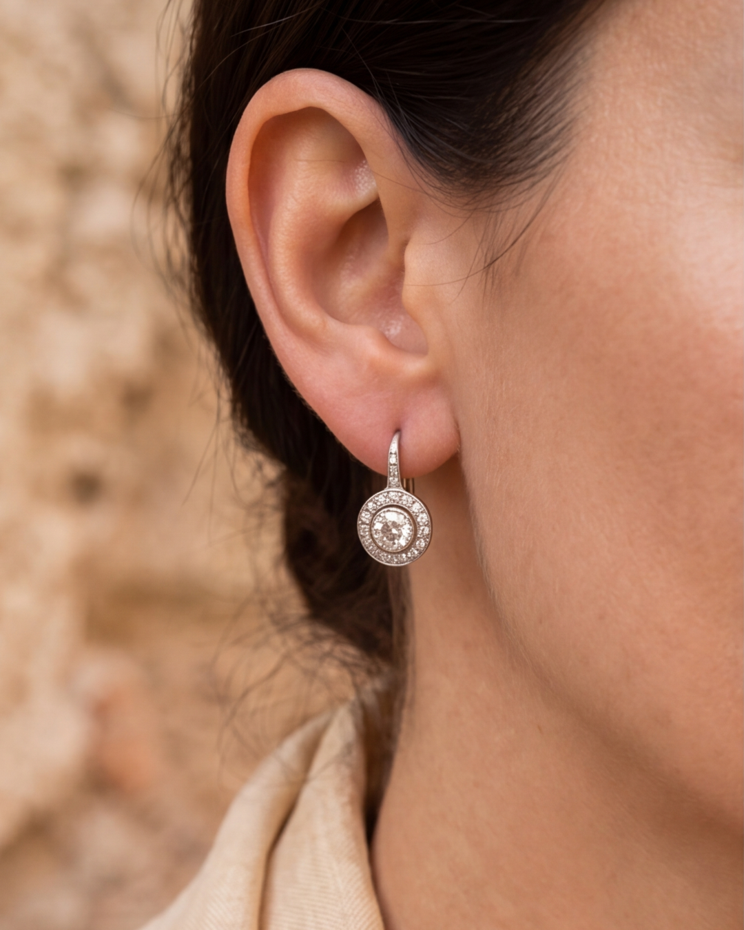 Velisse Elegant Earrings