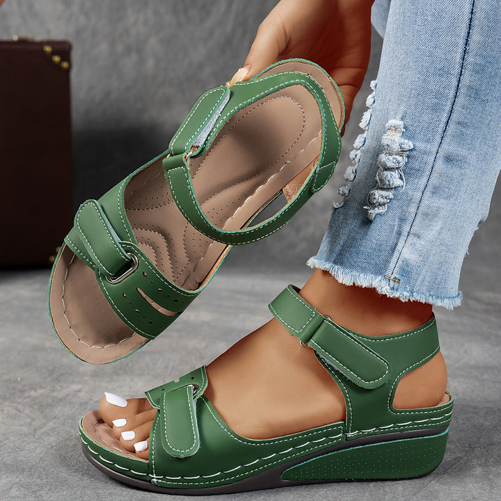 Ariyaa Orthopedic Comfort Flex Sandals