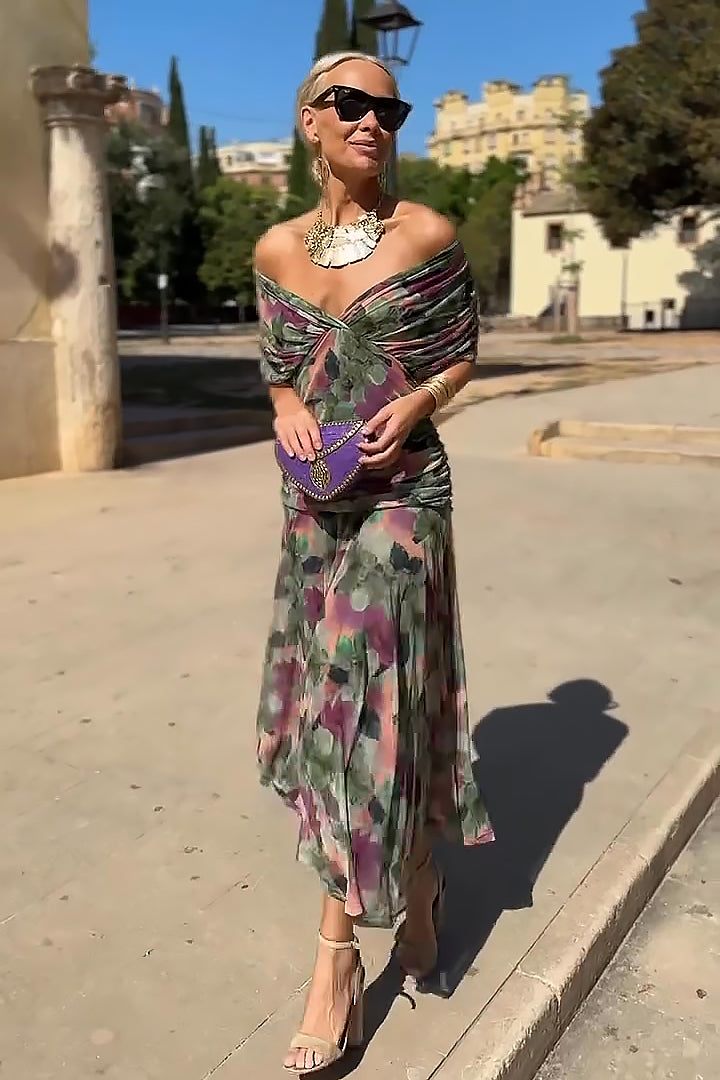 Novarente™ Elegant Maxi Dress with V-Neck for Special Occasions