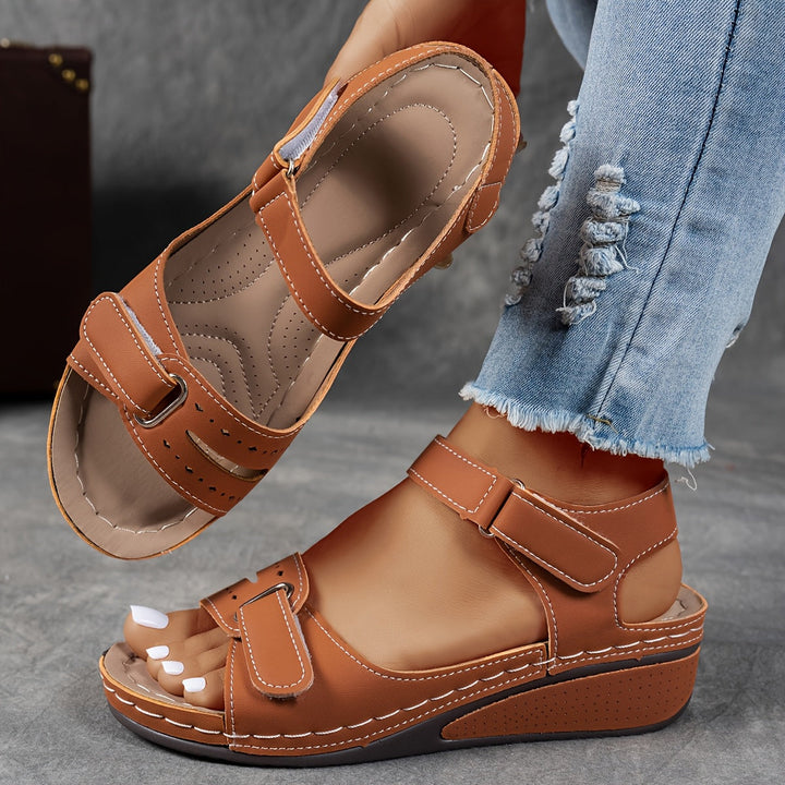 Ariyaa Orthopedic Comfort Flex Sandals