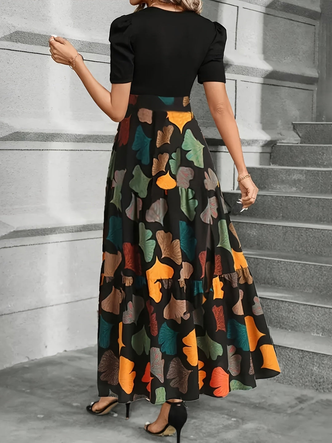 Vanya™ Elegant Midi Dress with Geometric Print and Puff Sleeves