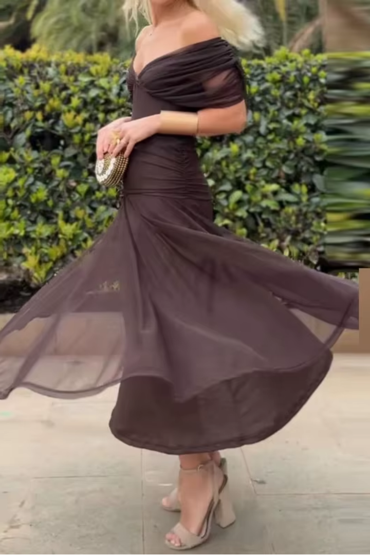 Novarente™ Elegant Maxi Dress with V-Neck for Special Occasions