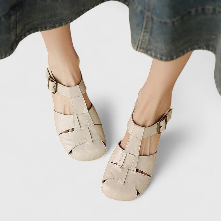 Nessa |  Sandal with Strap and Buckle