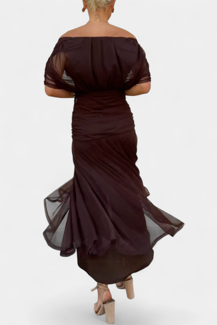 Alondra – Women’s long dress with a floral print and a V-neck
