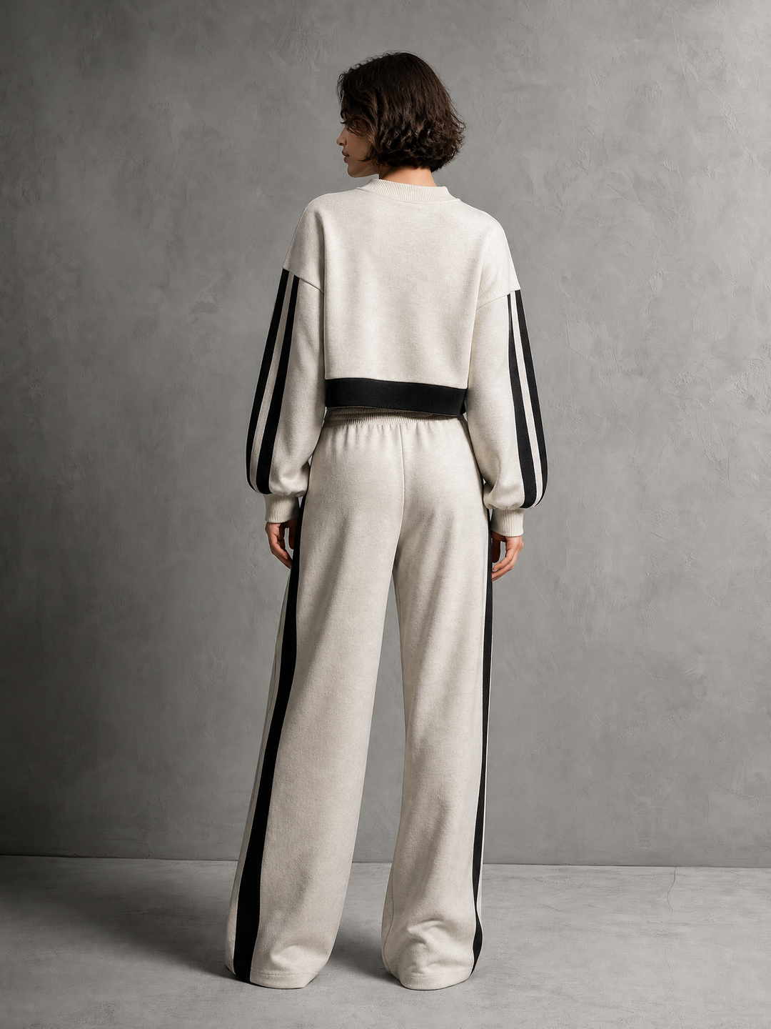 Ecru & Black Cropped Sweatshirt And Wide-Leg Pants Set