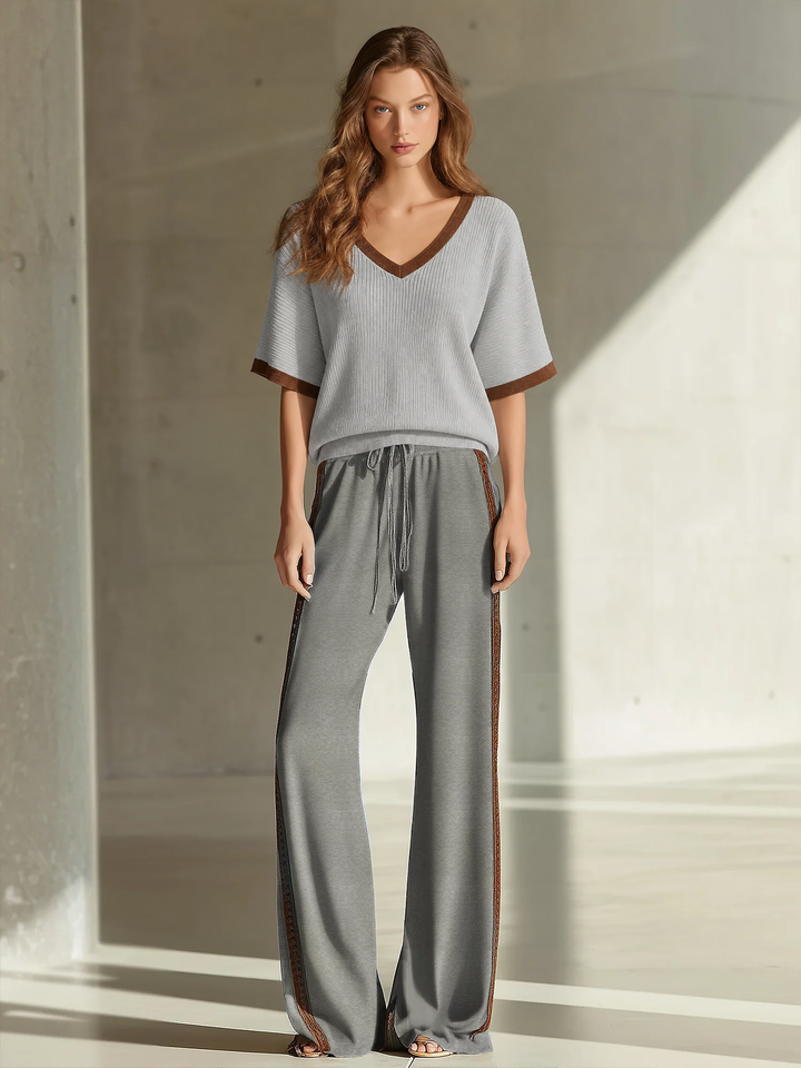Women's Fashionable Casual Grey Color-block V-neck Short-sleeved Top And Trousers Set